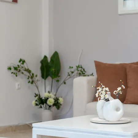 Levanda Apartman Szulári